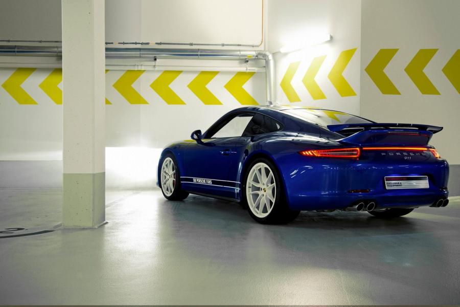  Porsche 911 Carrera 4S Facebook 5M 2014 года  (фото 13 из 13)